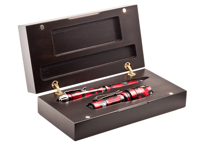 Surefire 30th Anniversary Collector Set Surefire 30th Anniversary Collector Set