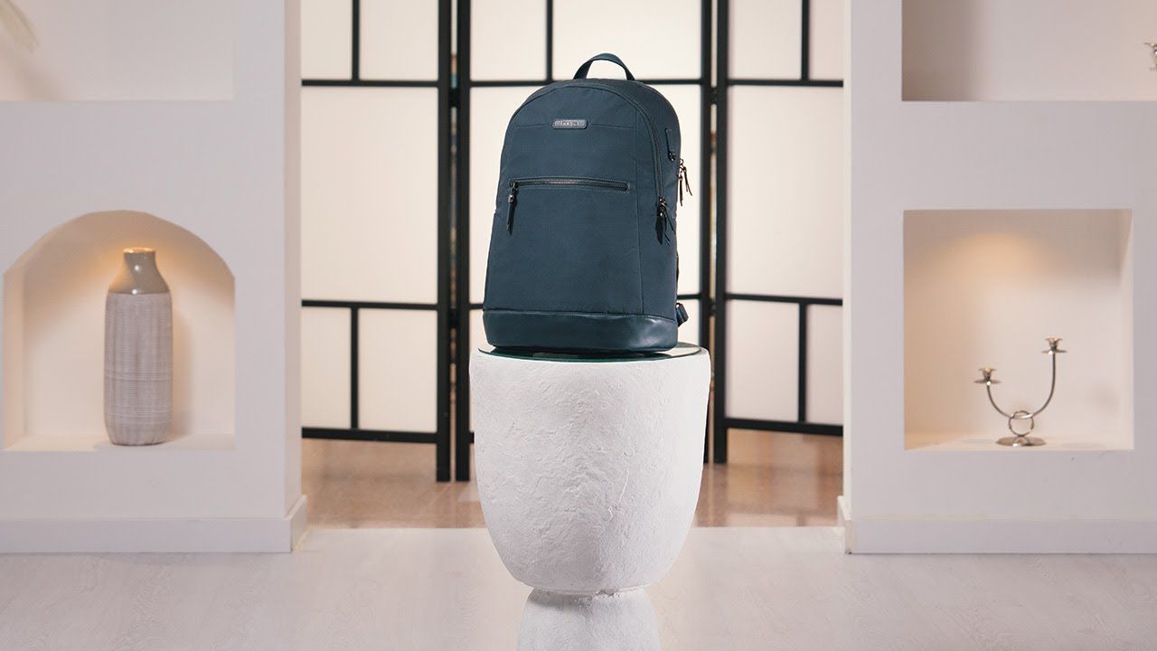 Targus 15-16” Avila Backpack, French Oak / Midnight Targus 15-16” Avila Backpack, French Oak / Midnight