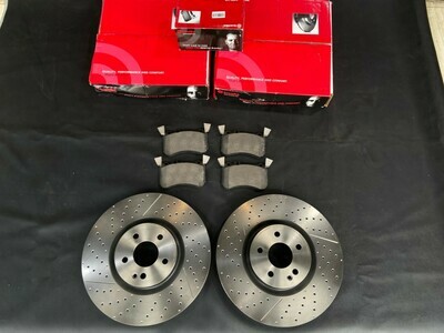 ผ้าเบรกหน้าBREMBOสำหรับMercedesBenz A45 CLA45 GLA45