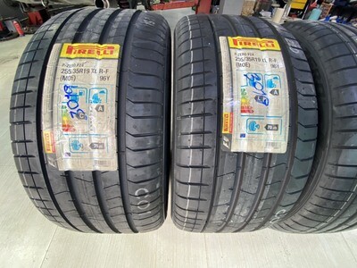 ยาง PIRELLI P ZERO PZ4 สำหรับเมอร์เซเดสเบนส์ C CLASS ขนาด