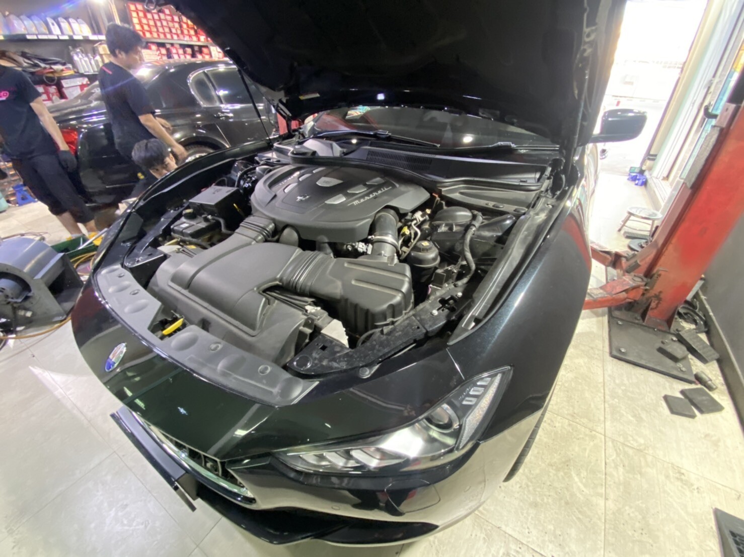 BREMBO ผ้าเบรกหน้าสำหรับ MASERATI Ghibli