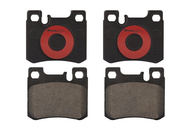BREMBO ผ้าเบรกหลังMERCEDES BENZW124 W201 W202 C280 ปี93, เลือกรุ่นผ้าเบรก: Ceramic Pads (NAO : Non Asbestos Organic : เป็นมิตรกับสิ่งแวดล้อม) ผ้าเบรกเซรามิก