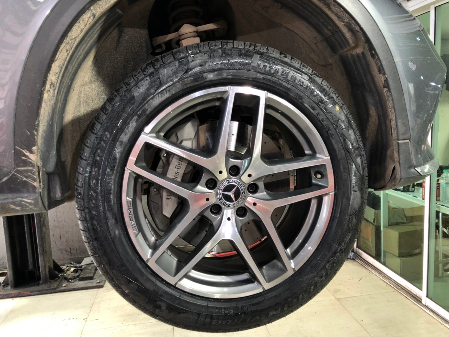 GLC250d เปลี่ยน ยาง PIRELLI SCORPION VERDE RFT 235/55/19