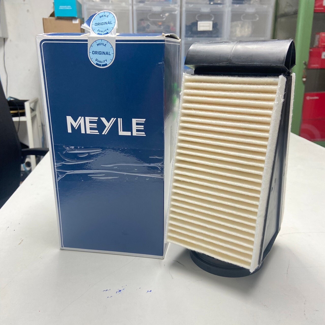 MAYLE ไส้กรองอากาศ สำหรับ เมอร์เซเดสเบนส์ C300 W205