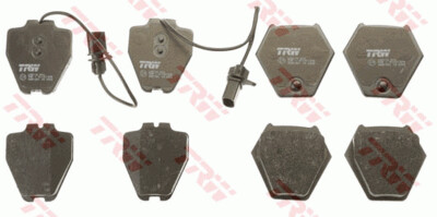 ​TRW COTEC ผ้าเบรกหน้า สำหรับ AUDI A6 C5 2.4L V6 ปี1998-2005 (1 กล่องสำหรับ 2 ล้อหน้า)