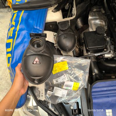 กระป๋องพักน้ำหม้อน้ำ MERCEDES BENZ E250 W207 แท้ กระป๋องพักน้ำหม้อน้ำ MERCEDES BENZ E250 W207 แท้