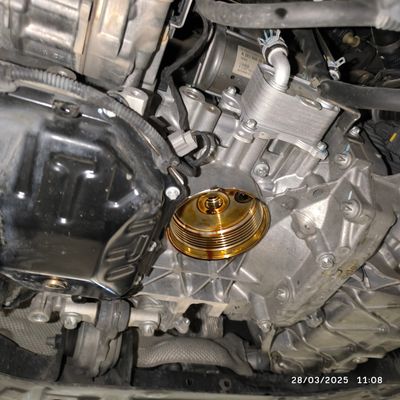 ไส้กรองน้ำมันเครื่อง MERCEDES BENZ A 200 GLA GLB200  แท้ M281 / 282