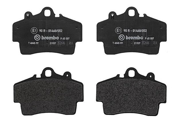 ผ้าเบรกหน้าBREMBO สำหรับPORSCHE BOXSTER 986 987,Cayman 1996, เลือกรุ่นผ้าเบรก: BLACK SHIM PADS ( Low Metallic )