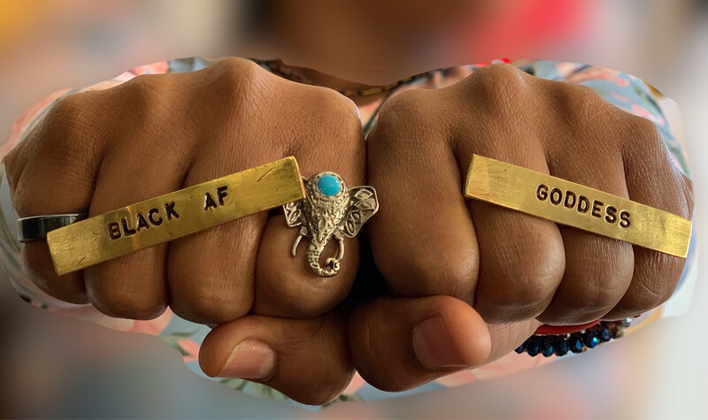 Goddess 2 Finger Ring