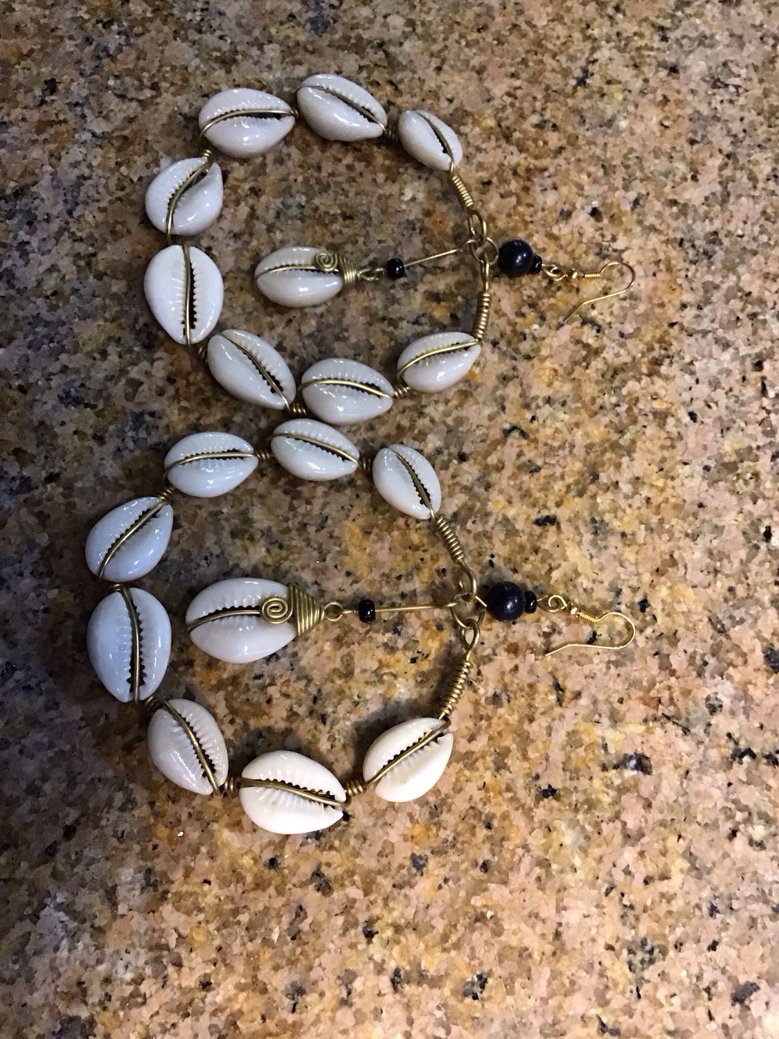 Amla Cowrie Earrings