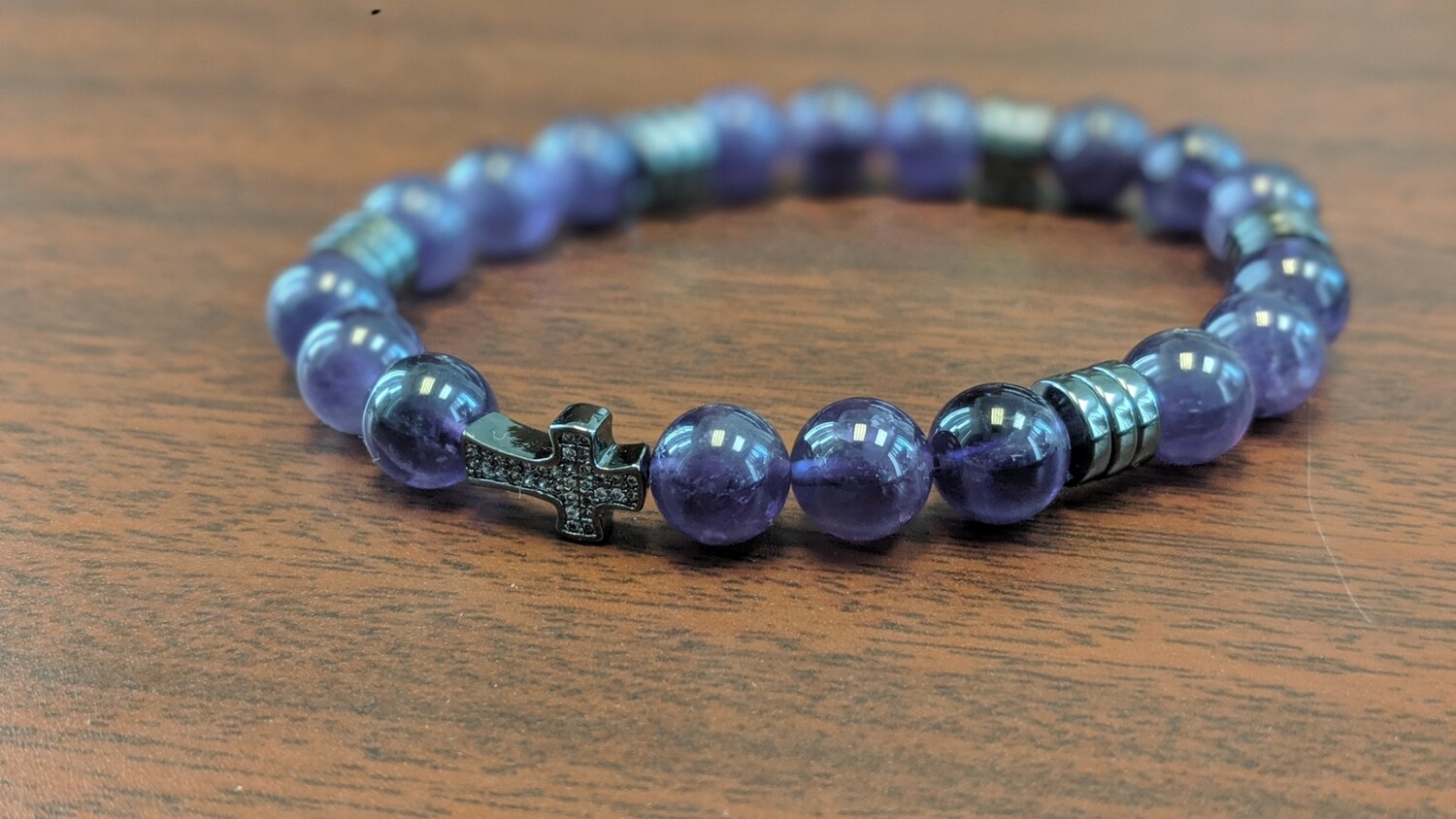 Amethyst and crystal unisex bracelet