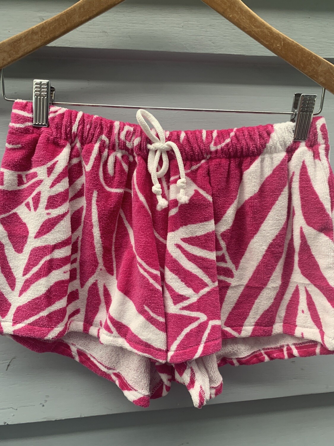 Leafy Pink Shorts LM