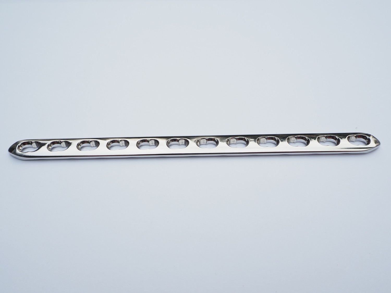 3.5 mm Compressing Locking Plate 12 holes