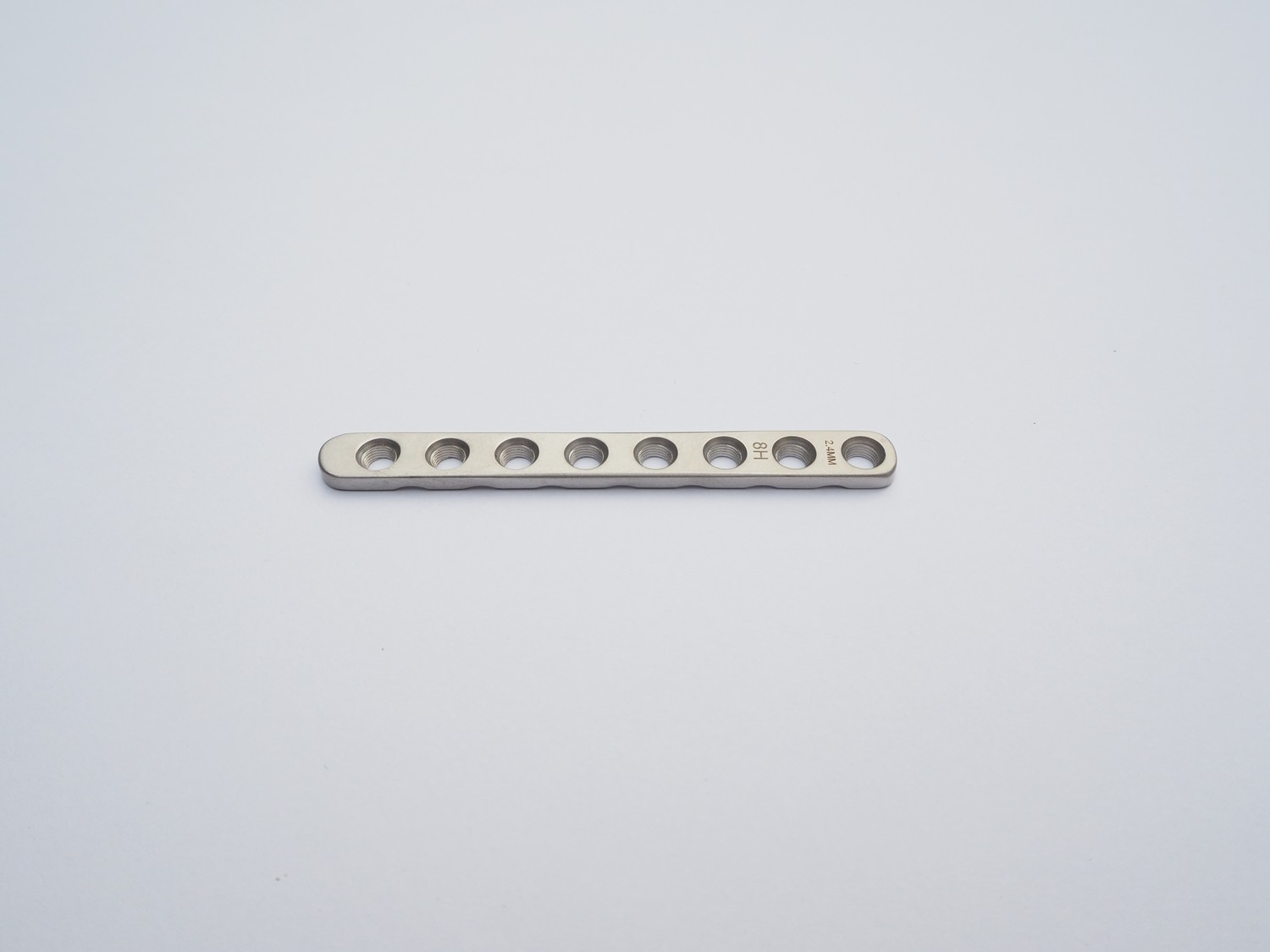 2.4 mm Locking Round Hole Plate 8 Holes