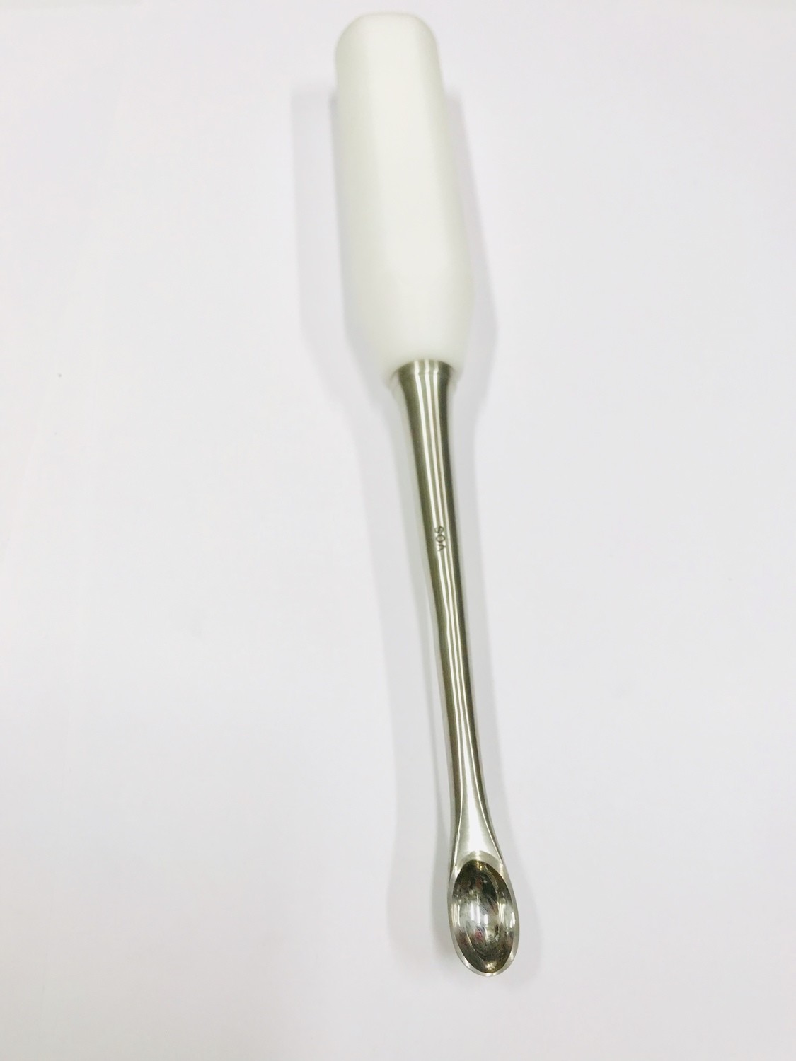 Hatt spoon medium 12 X 18mm Scoop