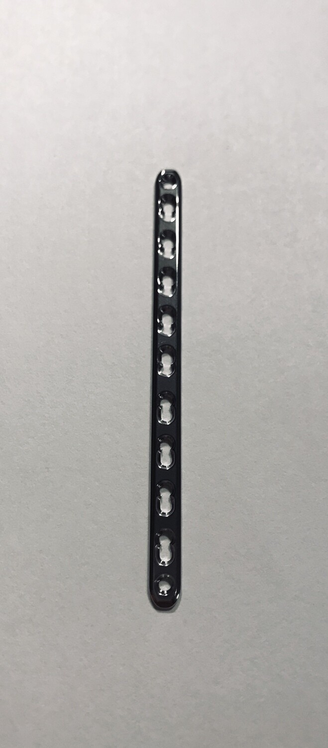 1.5 mm Locking Compressing Plate 11 holes (for T4 Locking screws)