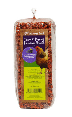 Nature's Grub Pecking Block with Fruit & Berries 280g