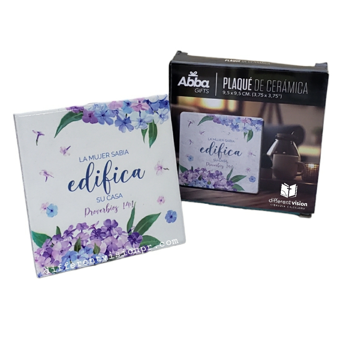 Placa en Cerámica - La mujer edifica su casa