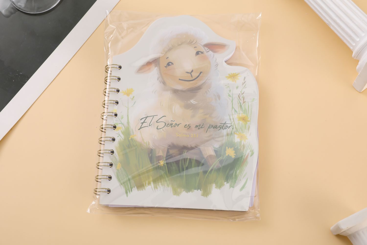 Libreta Troquelada con portada en PP. (El Señor es mi pastor)
