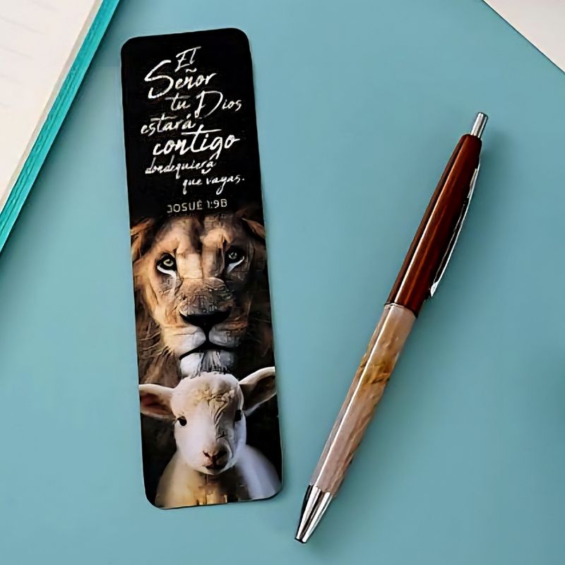 Set bolígrafo y marcador - El Señor tu Dios estará contigo ( Josué 1:9) Set bolígrafo y marcador - El Señor tu Dios estará contigo ( Josué 1:9)