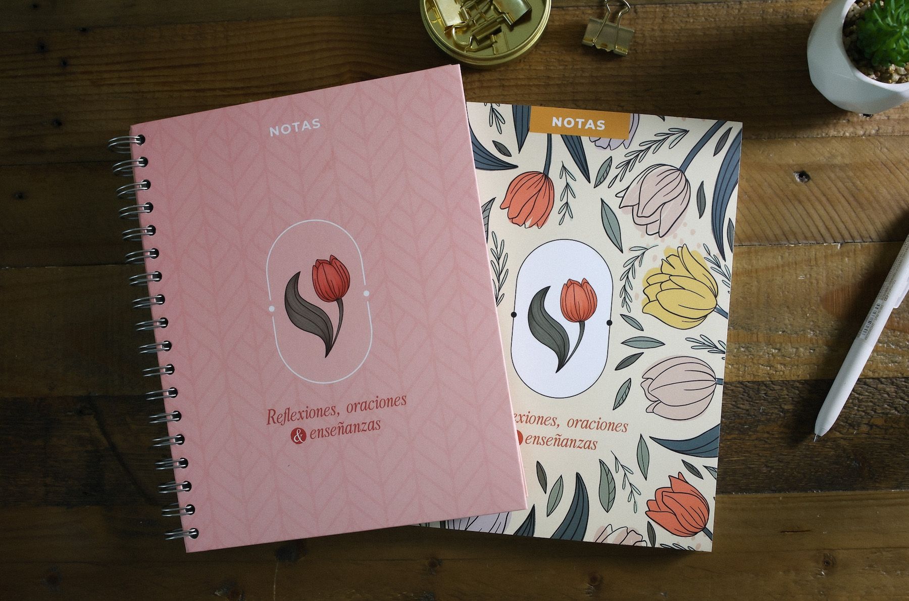 Libretas Reflexiones, oraciones y enseñanzas Libretas - Flores