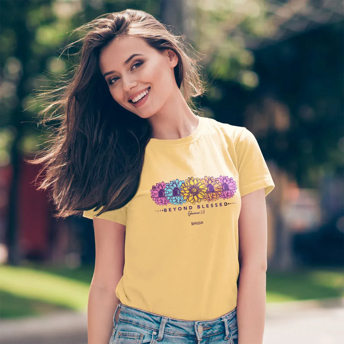 T- Shirt Más que Bendecida