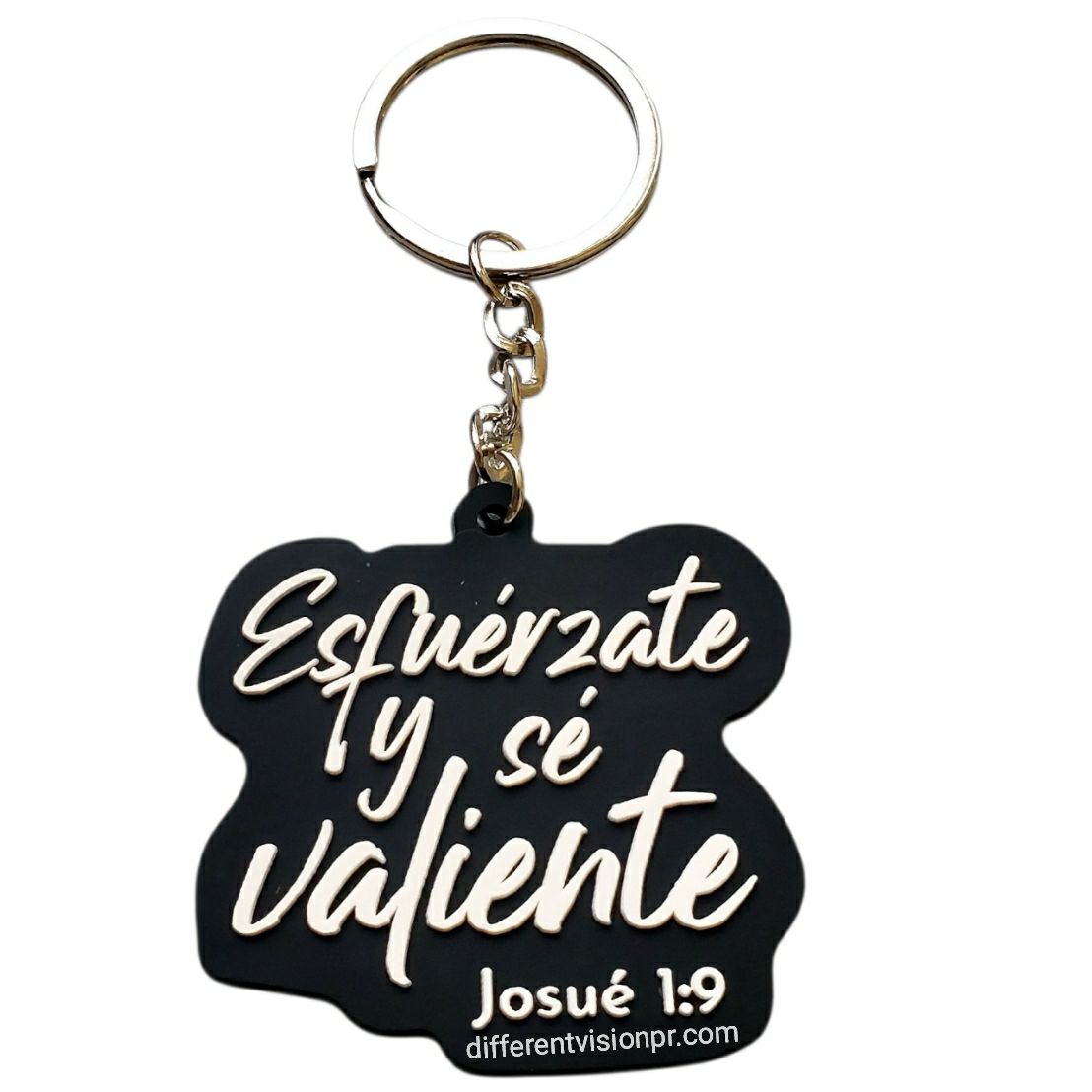 Llavero de caucho negro - Esfuérzate y sé valiente Llavero de caucho negro - Esfuérzate y sé valiente