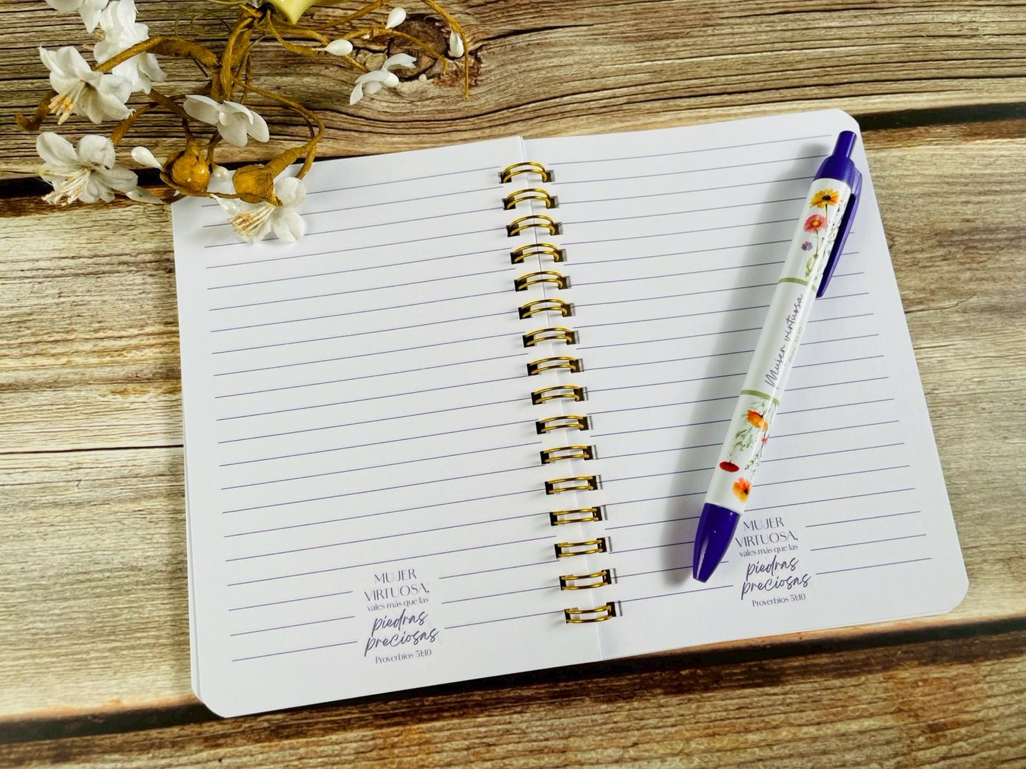 Pack libreta anillas con bolígrafo. (Mujer Virtuosa)