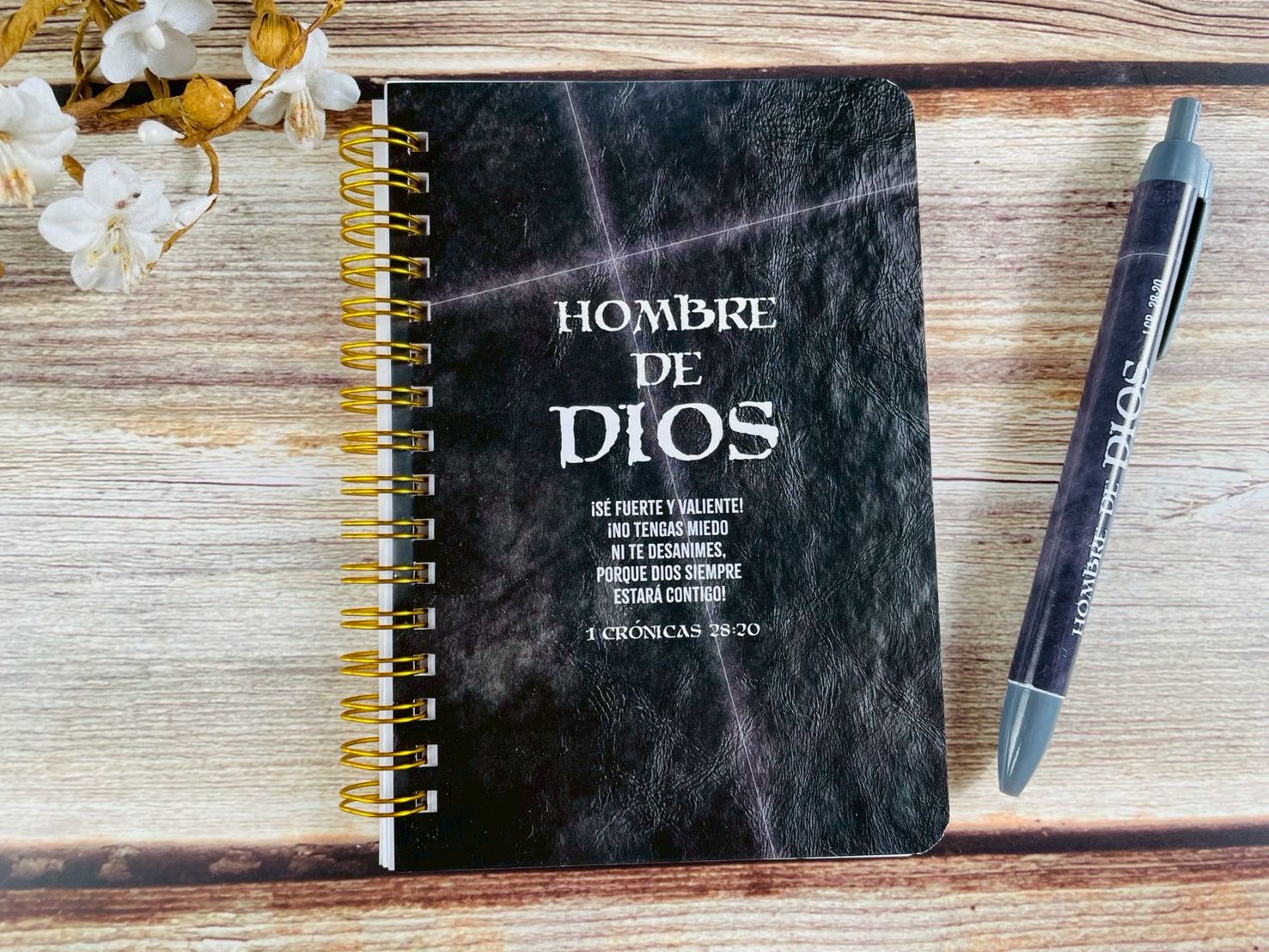 Pack libreta anillas con bolígrafo. (Hombre de Dios)