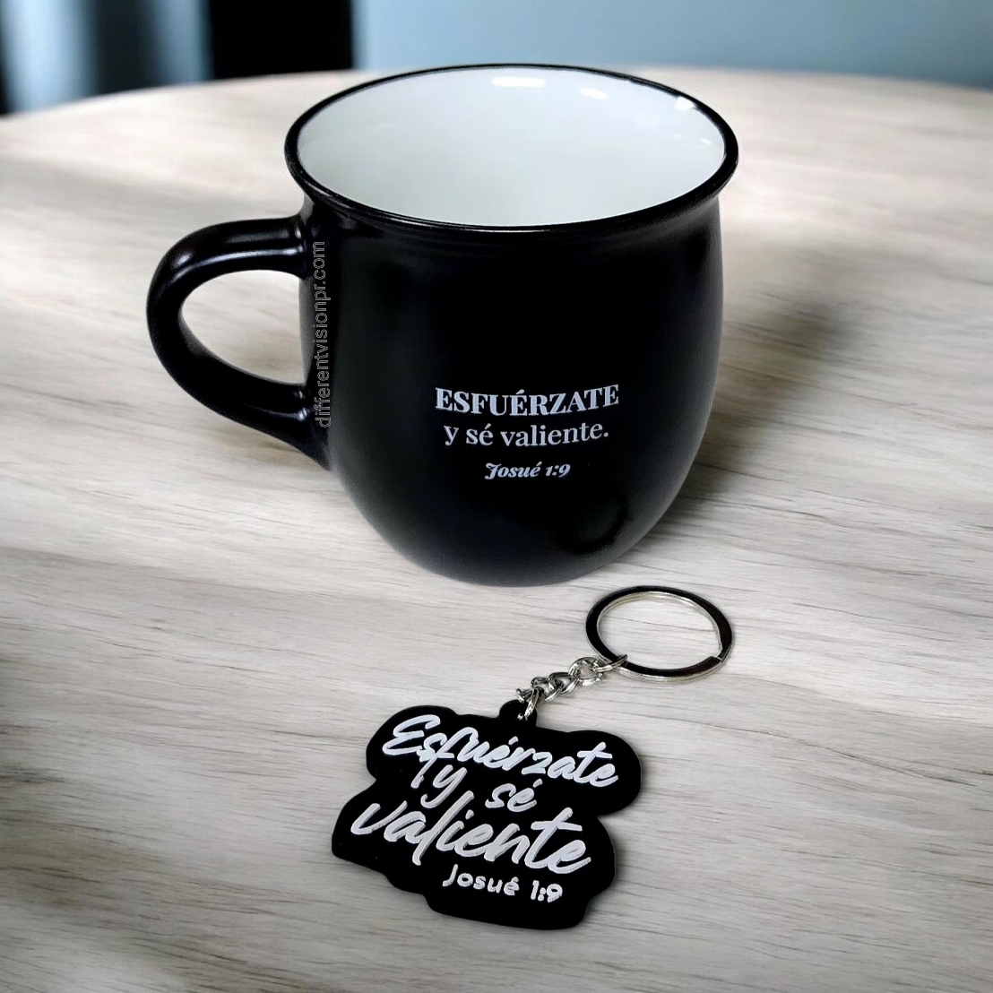 Pack de Taza con llavero (Nuevas Fuerzas)