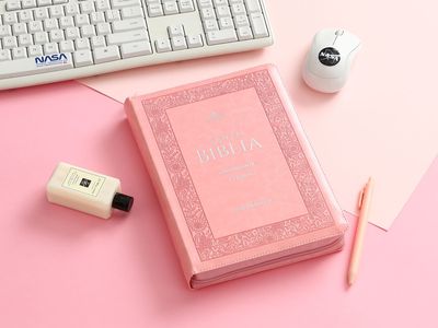 Biblia RVR 1960 Letra Gigante Símil Piel Rosa Flores con Índice con Cierre (Free Shipping)