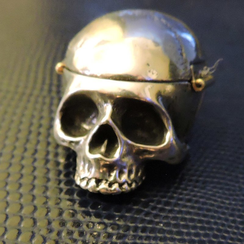alchemy mortalitas pill box
