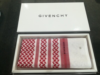 Givenchy شماغ احمر جيفنشي