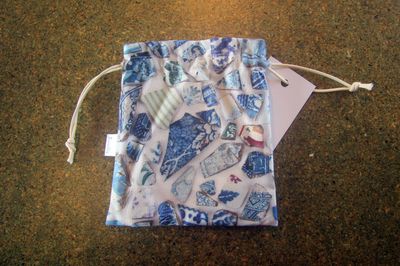 pottery pouch (white)