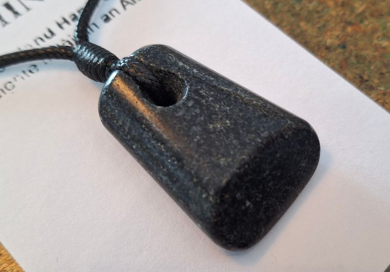 Gneiss stone pendant (S)