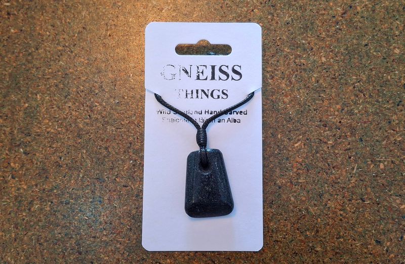 Gneiss stone pendant (S)