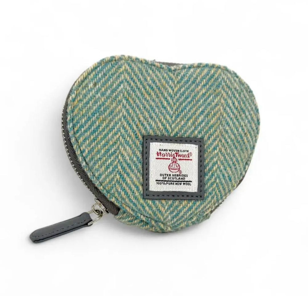 Harris Tweed heart purse