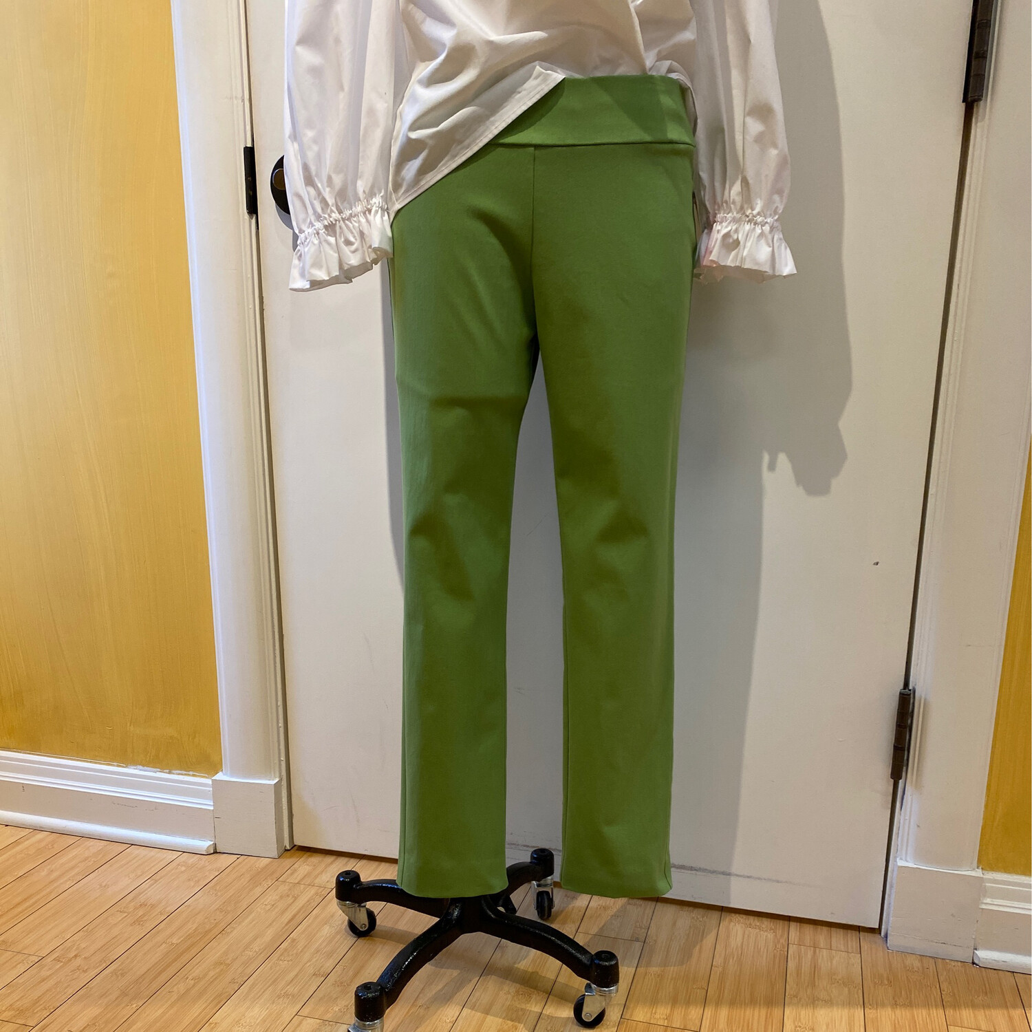 Pull On Ankle Pant