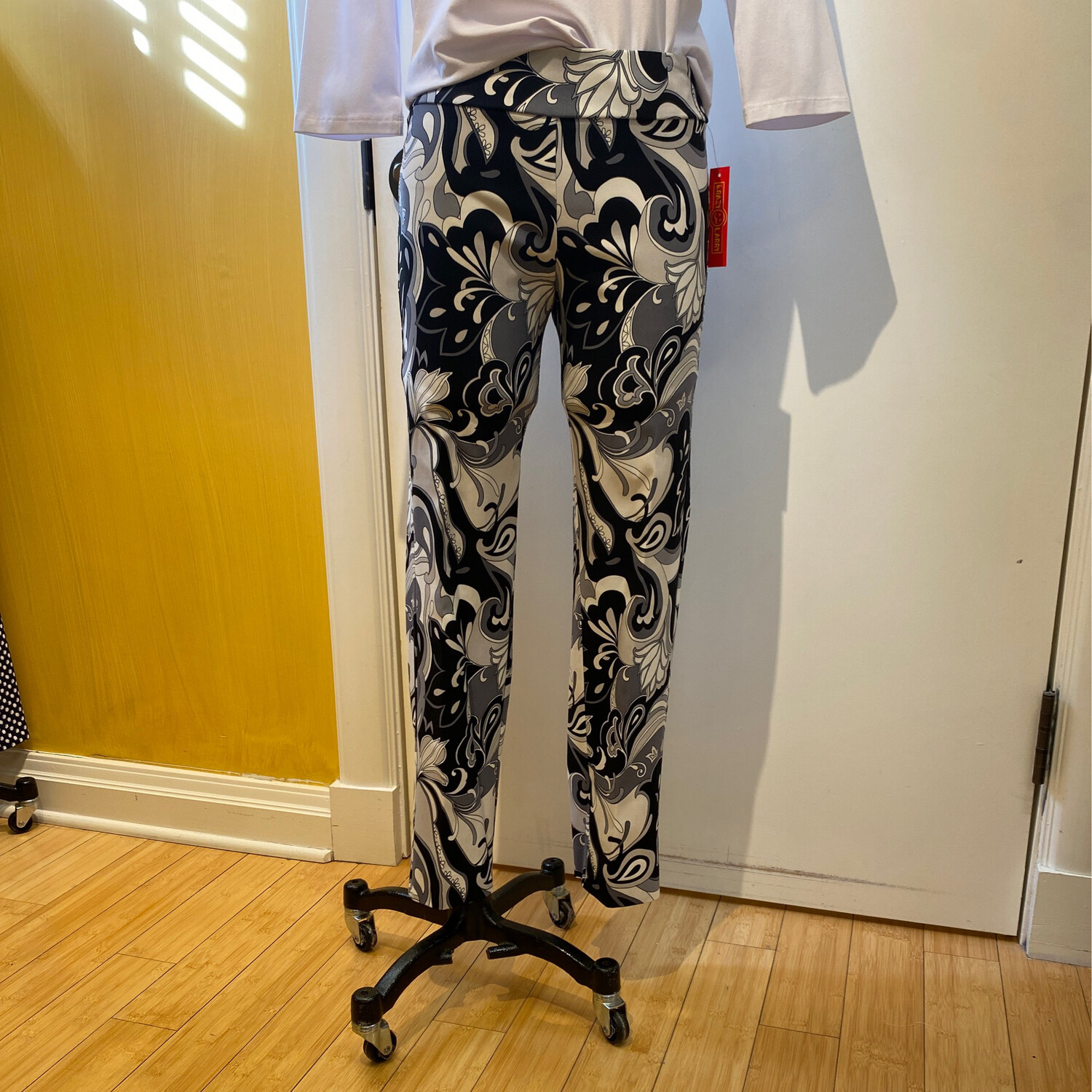Pull On Ankle Pant