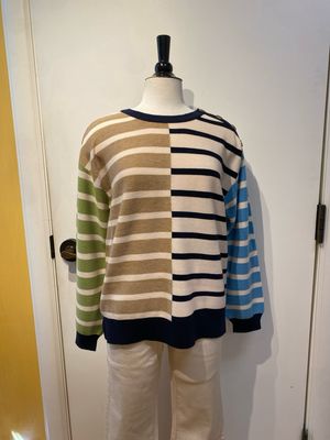 L/S Crew Neck Sweater w/Button Detail