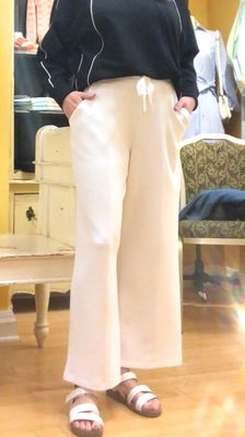 Pull On Capri w/Drawcord