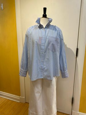 Striped Blouse w/Ruffle Collar