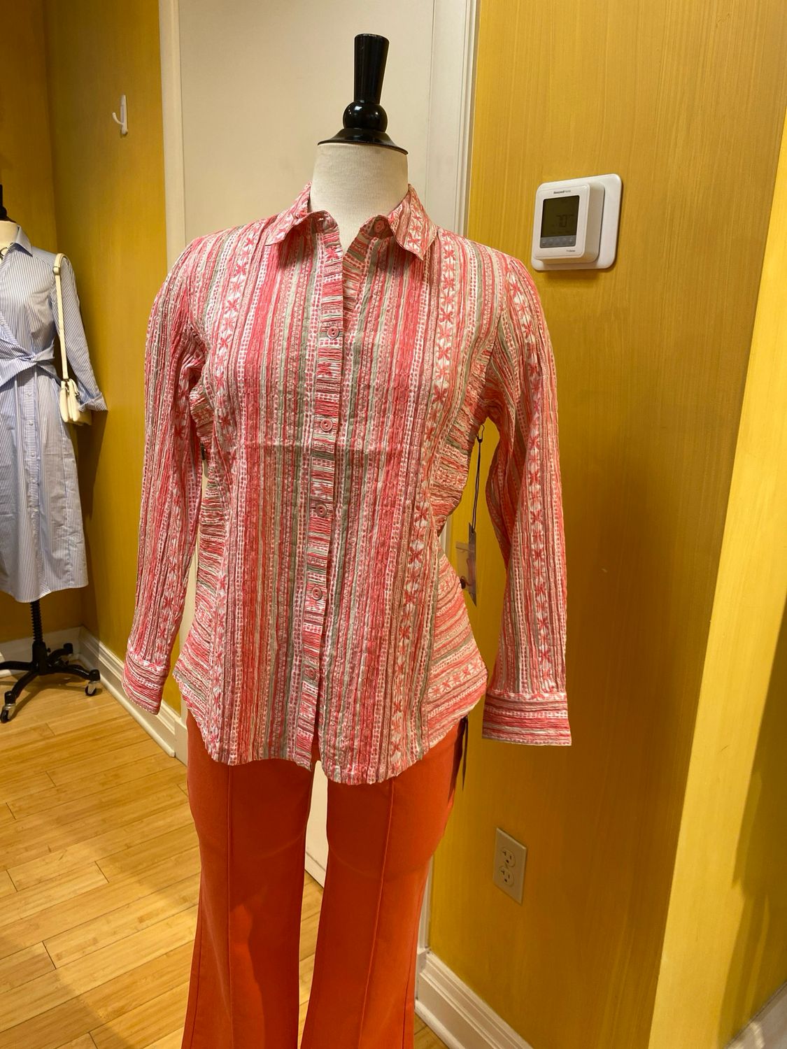 Side Panel Shape Shirt