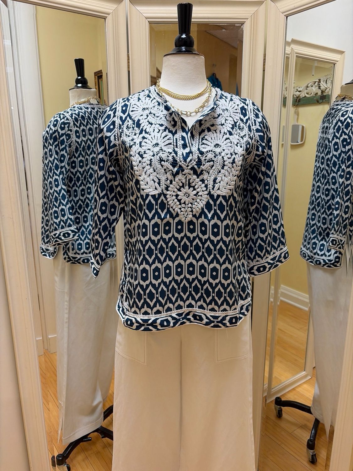 Geo Embroidery Silky Tunic