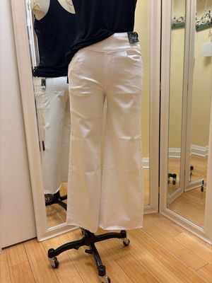 Basic Wide Leg Jean