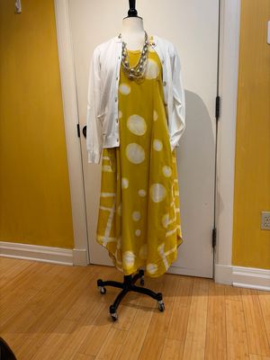 AR Dress