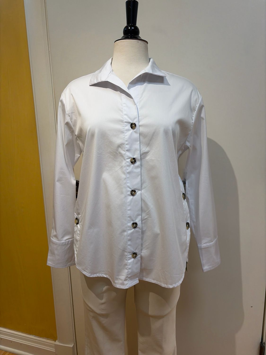 Button Front Blouse w/Side Seam