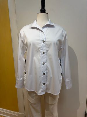 Button Front Blouse w/Side Seam