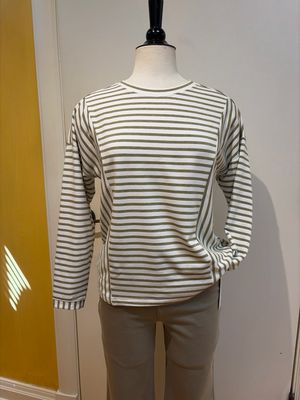 L/S Crew Neck Top w/Inserts