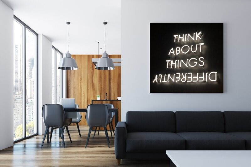 ARTHENTIC Akustikbillede - Think DIFFERENTLY